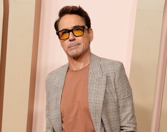 Robert Downey Jr: Ντεμπούτο στο Μπρόντγουεϊ