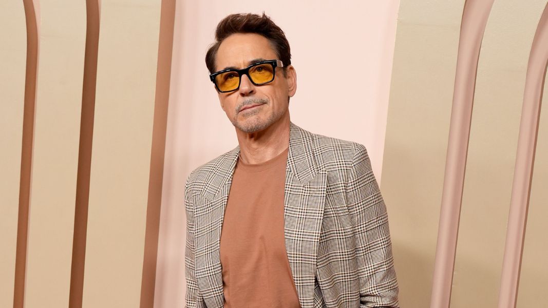 Robert Downey Jr: Ντεμπούτο στο Μπρόντγουεϊ