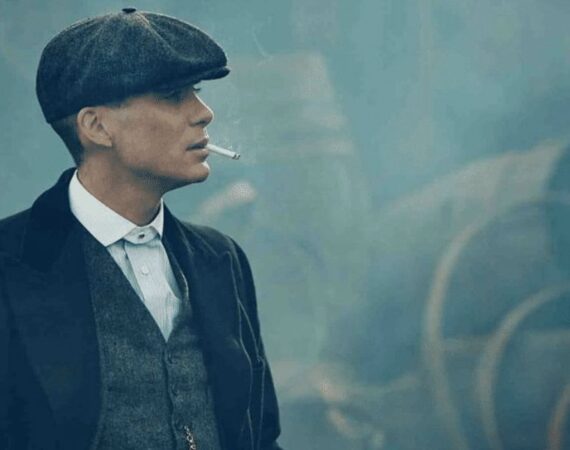 Ξεσκονίστε τις τραγιάσκες σας, ο Tommy Shelby επιστρέφει!